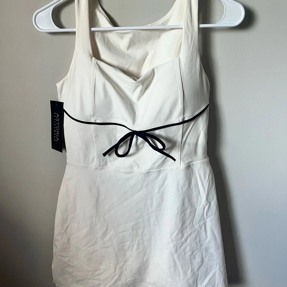 NWT ASTORIA White Mini Dress with Black Accents - Picture 1 of 3
